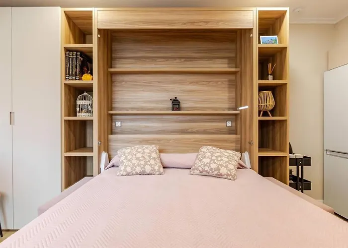 New! Cozy For Couples With Private Patio