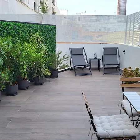 公寓 New! Cozy For Couples With Private Patio